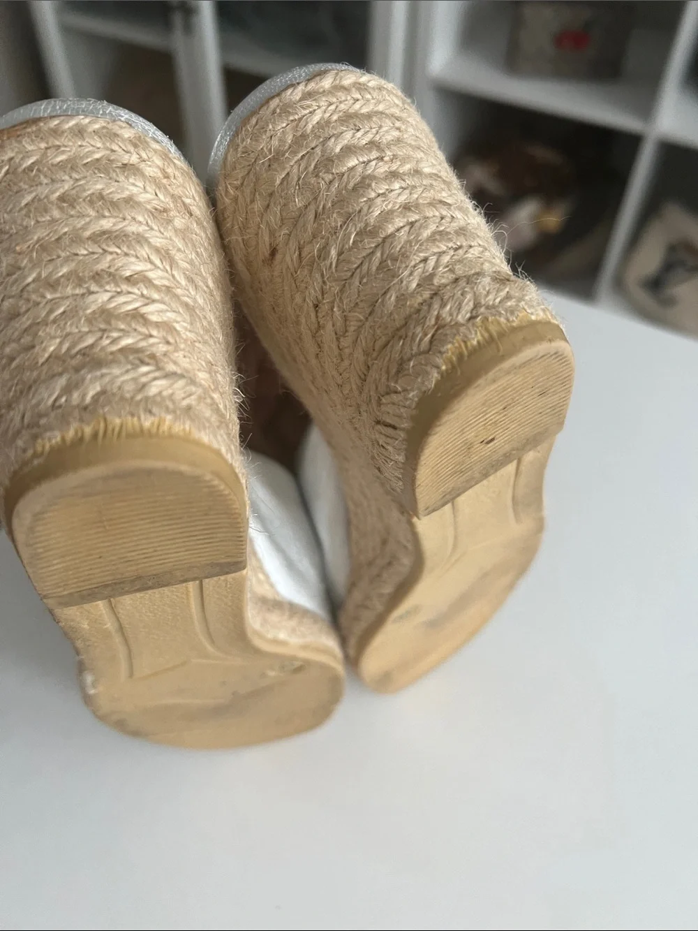 Lilly Pulitzer Metallic Silver Knot Slide Mules